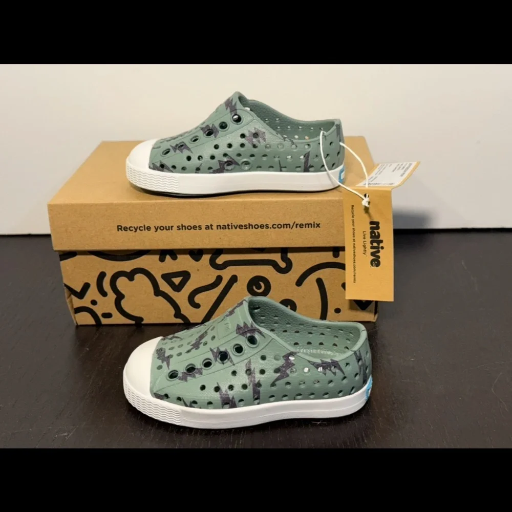 Native Jefferson Print Shoes Green/Onyx Lightning Little Kid/Toddler US C4/EU 19